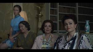 Люди з іменем bailey daniels. Helena Bonham Carter Marion Bailey Olivia Colman And Erin Doherty In The Crown 2016 The Crown Season The Crown Season 3 The Crown Series