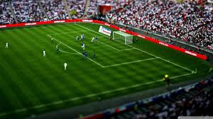 Suche wallpaper für motorola v3 vom fussball (1 & 2.bundesliga) und vom eishockey (nhl,del & 2.bundesliga) wer kann mir helfen ? Fussball Wallpaper 4k Handy