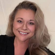 We are extraordinarily thankful for the team at UPMC Hamot who braved  extreme weather conditions this weekend to ensure care for the Erie  community.