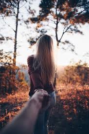 Teman lelakinya bersetuju tetapi dengan syarat dia perlu mendapatkan lima ribu retweet terlebih dahulu sebelum membuat adegan itu. 9 Hint Lelaki Sayang Pada Pasangan Tapi Masih Ramai Perempuan Tak Faham Remaja