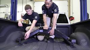 Drop in fifth wheel hitch. Installation Of Reese 20k Drop In 5th Wheel Hitch In A Ram 2500 Truck Youtube