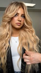 Still coming down from an amazing weekend with our hair Besties team in  Brisbane creating an incredible education event for @nakhairprofessional 🌟  Thank you to everyone who attended and listened to us ...