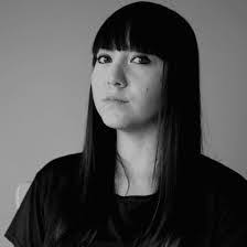 Amanda Nell's Instagram, Twitter & Facebook