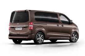 Read the definitive toyota proace verso 2021 review from the expert what car? Toyota Proace Verso Mpv Medium 2 0 D Fwd 140ps Shuttle Mpv Manual Start Stop 9seat Safety Sense Car Leasing