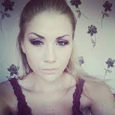 Danielle Formby's Instagram, Twitter & Facebook