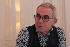 He is survived by his wife, the former sandra mushel. Robert Janowski Po Raz Pierwszy O Swoich Klopotach Z Zebami Informacje I Ciekawostki Stomatologiczne