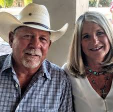 Anyone have an electric dryer they want to sell? It doesn't have to be new  but it does have to work good. And have a reasonable price. Thanks.