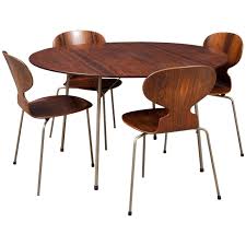 Ant Rosewood Table And Dining Chair Set By Arne Jacobsen 1stdibs Com Rosewood Table Dining Chairs Dining Chair Set