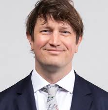 Lincoln Saunders to step down as Richmond's chief administrator