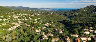 Elle dépend de la zone b. Decouvrez Les Adrets De L Esterel Esterel Cote D Azur