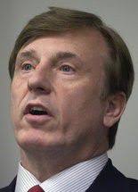 When should doctors report violent threats by patients and check