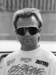 This WE, let's go to Vars in 1998 with a Warren Miller's film. I was able  to recognize Jeff Hamilton Nigel Brockton Ludwig Schawill Carolyn Curly  Skyer Serge Perroud Jeff Dzikovsky Åse