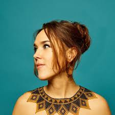 All That Zaz A Chanteuse Embraces The Many Shades Of French