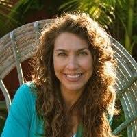 Lori Naylor's Instagram, Twitter & Facebook