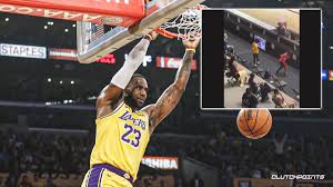 Submitted 4 years ago by cha muggsy boguesryanswo07. Lakers Video Jared Dudley S Son Gets Hyped After Lebron James Dunk