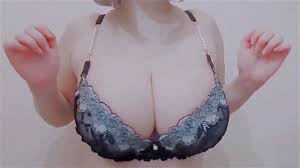 Be Aroused by Mikansui's stunning Huge Tits Asian Nude OnlyFans