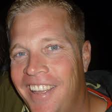 Brady Bunch Gives Back