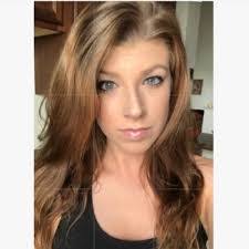 Kristine Moss's Instagram, Twitter & Facebook