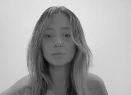 Um pequeno ensaio e dois poemas de Thaís Lima