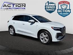 Image result for Glacier White 2025 Q4