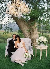 Talking about outdoor weddings, a garden is without question the best option, it allows for endless whether you arrange your wedding in your own or a friend's garden or hire a garden based venue. 43 Delicate Spring Garden Wedding Ideas Weddingomania