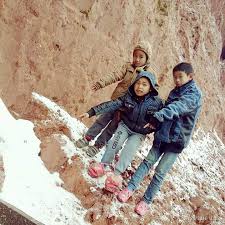 หิมะก็ได้ตกที่เมืองเชียงขวาง ทางตอนเหนือของสปป.ลาว ซึ่งติดกับเวียดนาม หิมะปกคลุมขาวโพลน อุณหภูมิติดลบเช่นกัน à¸¥à¸²à¸§à¸« à¸¡à¸°à¸•à¸ à¸‚à¸²à¸§à¹‚à¸žà¸¥à¸™à¸— à¸§à¹à¸‚à¸§à¸‡à¸« à¸§à¸ž à¸™ à¸« à¸²à¸‡à¸ˆà¸²à¸à¹€à¸Š à¸¢à¸‡à¸£à¸²à¸¢ 100 à¸ à¹‚à¸¥à¹€à¸¡à¸•à¸£