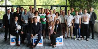 An diese telefonnummer können sie sich auch wenden. Vr Bank Donau Mindel Verlost 200 Em Balle Vr Bank Donau Mindel Eg Meine Heimatbank