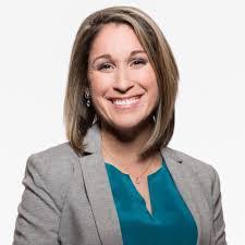 Beatriz Barnett's Instagram, Twitter & Facebook