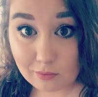 Vicky Shoemaker's Instagram, Twitter & Facebook