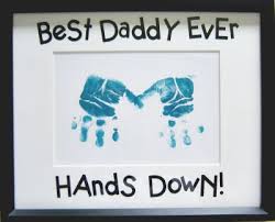 As an amazon associate i earn from qualifying purchases. 8 Awesome Father S Day Crafts For Kids Creative Child
