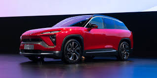 Nio is a chinese multinational automobile manufacturer headquartered in shanghai, specializing in designing and developing electric vehicles. Nio Es6 Is A 317 Mile Electric Suv With A Swappable Upgradable Battery Roadshow