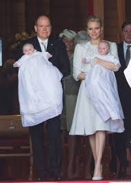 Princess charlene of monaco stuns in a breathtaking blue velvet gown. Charlene Di Monaco Raggiante Al Battesimo Dei Suoi Gemelli Princess Charlene Flower Girl Dresses Wedding Dresses