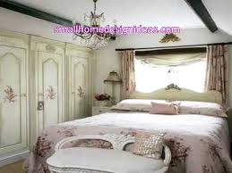 From the bed, to the dresser to the nightstand, there are many essential bedroom furniture pieces. Youngmenheaven Romantic Feminine Bedroom Ideas