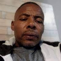 Arnulfo Leon's Instagram, Twitter & Facebook