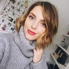 14 Instababes Who Will Make You Rethink Your Hair Color For The Winter Hellbraunes Haar Bunte Haare Bronde Haare