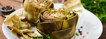 Per la ricetta delle mammole farcite, mondate i carciofi eliminando i gambi e le foglie più fibrose; 7 Deliziose Ricette Con I Carciofi Come Cucinarli E Renderli Protagonisti