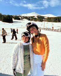 My girls for life 🩺🤍🤩🌊☀️