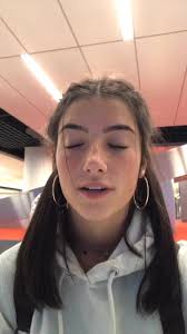 Pin By Artemi Papadopoulou On Stavroula In 2020 Aesthetic Girl Famous Girls The Most Beautiful Girl