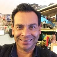 700+ "Urías" profiles