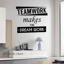 Pas Cher Mots Stickers Muraux Citer Le Travail D Equipe Rend Le Travail D Decor De Bureau A Domicile Autocollants Muraux En Vinyle Decorer Bureau Professionnel