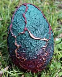 I honestly liked this one a bit better than the occamy egg. Make A Gorgeous Dragon S Egg Dragon Crafts Dragon Egg Pagan Crafts