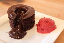 Sallys Blog Chocolate Lava Dessert Schokoladendessert Mit Flussigem Kern Dessert Schokolade Lavakuchen Schoko Dessert