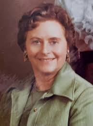 Pam Mccomas's Instagram, Twitter & Facebook