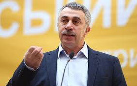 ваш ребенок от рождения до года фильм доктора комаровского Komarovskij Rasskazal Ob Avtokresle Dlya Rebenka Foto Rbk Ukraina
