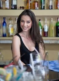 Petrecere de pomină la restaurantul lui nea mărin: Iuliana Luciu Despre Experienta Traita Alaturi De Nea Marin Abia Am Vazut Marea Foto Bucuresti Ziare Com Mobile