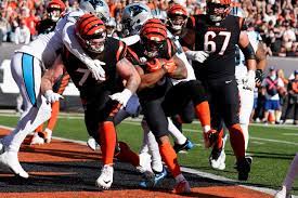 Tee Higgins still in the spotlight for the Ja'Marr Chase-less Bengals -  cleveland.com