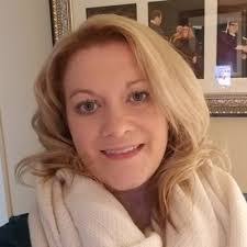 Alyssa Dooley's Instagram, Twitter & Facebook