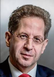 Find the perfect hans georg maaßen stock photos and editorial news pictures from getty images. Coburg Demo Gegen Besuch Von Hans Georg Maassen Coburg Neue Presse Coburg