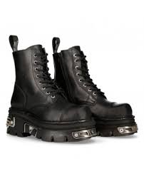 Chaussures style rangers femme chaussures type rangers femme et les yankees. Rangers En Cuir Newmili La Collection De Rangers Femmes Et Hommes New Rock France