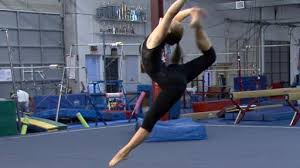 Check out level 2 by usa gymnastics on amazon music. Gymnastics Floor Routine Starting A Floor Routine Monkeysee Videos